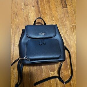 Kate Spade Kristi Medium Flap Backpack (9in H x 10in L - 5in W) [LIKE NEW]